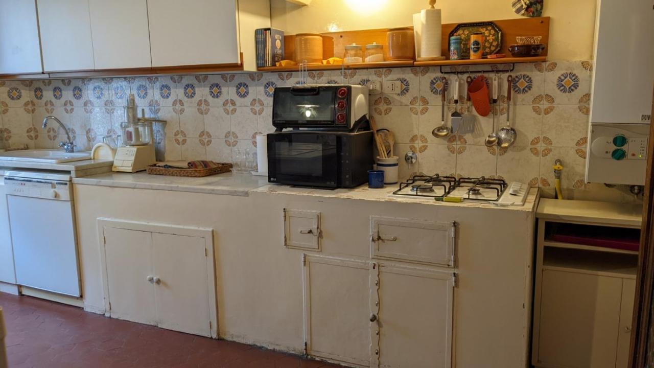 Double Bedroom In Beautiful 30'S Style Apartment Флоренція Екстер'єр фото
