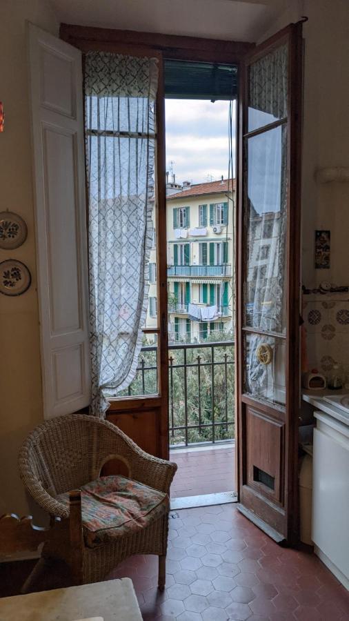 Double Bedroom In Beautiful 30'S Style Apartment Флоренція Екстер'єр фото