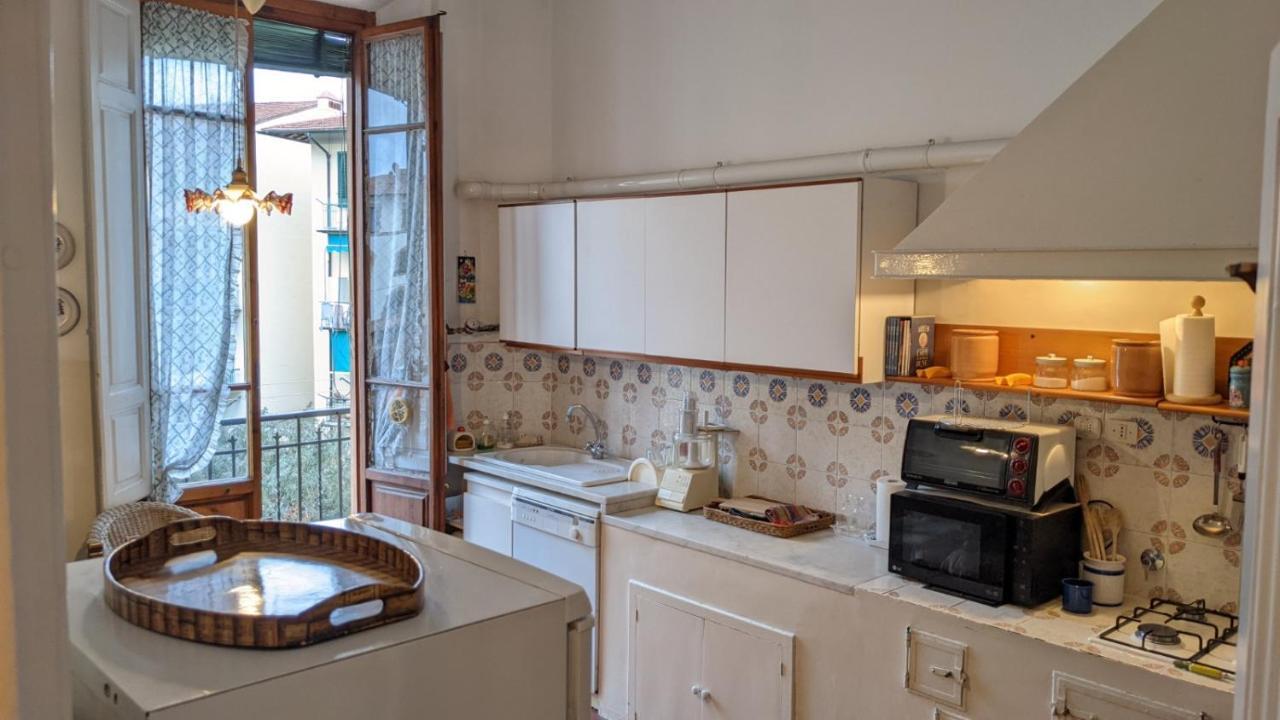 Double Bedroom In Beautiful 30'S Style Apartment Флоренція Екстер'єр фото
